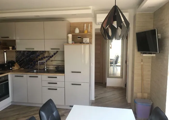 아파트 Masanda Luxury Dobropoljana