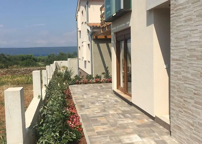 Masanda Luxury Dobropoljana